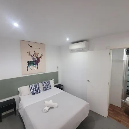 Гостьовий будинок Ayz Frailes - Auto Check-in (adults Only)