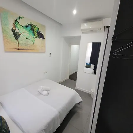 Ayz Frailes - Auto Check-in (adults Only) Гостьовий будинок 3*