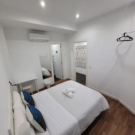 Гостьовий будинок Ayz Frailes - Auto Check-in (adults Only)