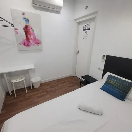 Гостьовий будинок Ayz Frailes - Auto Check-in (adults Only) 3*